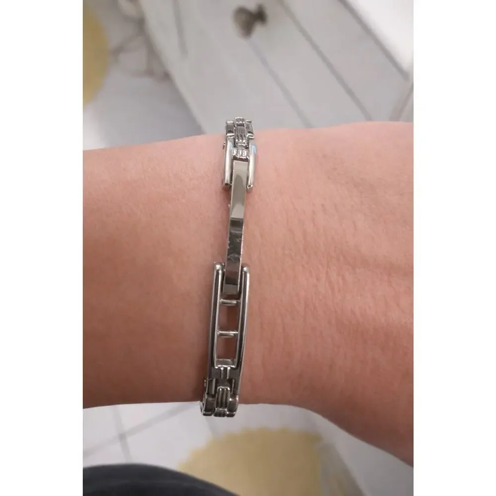 Yves Rocher Women's Silver Square Quartz Analog Dress Wristwatch Metal Band